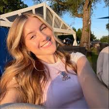 Ashley Strayer's Instagram, Twitter & Facebook