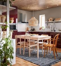 Una Cocina De Color Petite Salle A Manger Ikea Decoration Salle A Manger
