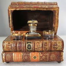 We offer you an abundance of personalities in the form of our novelty artisan. 18 Whimsical Home Decor Ideas For People Who Love Vintage Stuff Architecture Design