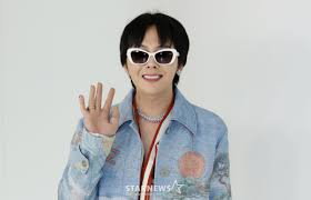 Jennie và G-Dragon cùng tham gia sự kiện ChanelNụ cười [Star Issue] |  STARNEWS