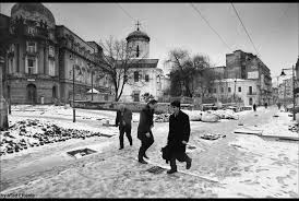 Livrare gratuita la comenzile de peste 200 lei. Biserica Sfantul Dumitru By Vlad Eftenie Biserica Sfantul Dumitru PoÈtÄ