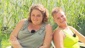 4 Hochzeiten Und Eine Traumreise Kathi Und Kathrin Lassen Sich Am Strand Trauen