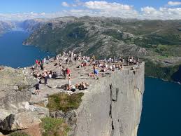 The mountain plateau of about 25 x 25 metres was most probably shaped by the expansion of ice some 10,000 years. Preikestolen Wikipedia