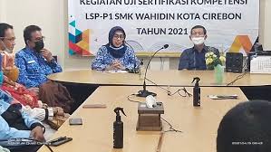 Maybe you would like to learn more about one of these? Lsp Smk Wahidin Gelar Uji Sertifikasi Kompetensi Radarcirebon Com
