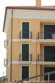 Angolari Bugnati Cornicioni Per Gronda Decorazioni Finestre Profili Decorativi Per Finestre Zoccolatura Soglie Decorazioni Stili Di Casa Cornici Decorate