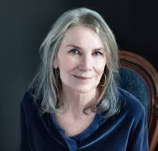 Anne Moskowitz's Instagram, Twitter & Facebook