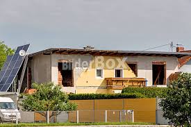 Hier informieren wir sie über die möglichkeiten der erweiterung mit einem hausanbau und erläutern anbau kosten. Anbau An Ein Altes Haus Bilderbox Bildagentur Gmbh
