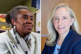 Independent candidate exits race, backs Spanberger for Virginia governor