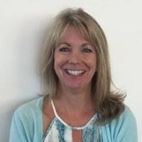 Kristen Russell's Instagram, Twitter & Facebook