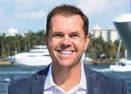 Marc Welch's Instagram, Twitter & Facebook