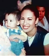 To Selena AND Chris With Love ! /Para Selena Y Chris Con Amor!