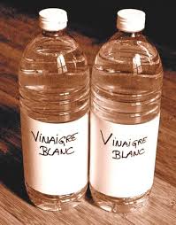 6 Ingredients Miracles Pour Faire Disparaitre Les Pires Taches Alimentaires Enlever Tache D Encre Enlever Tache De Vin Tache