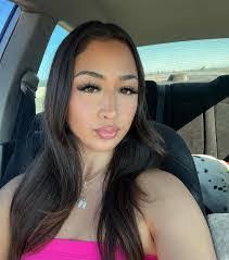 Faviola Alvarez's Instagram, Twitter & Facebook