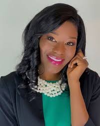 Nikki Lowery's Instagram, Twitter & Facebook