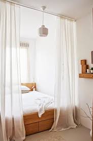 Mencari harga tempat tidur minimalis ini memang susah susah gampang. 18 Kasur Yang Khusus Dirancang Untukmu Orang Orang Kreatif Yang Betah Di Kamar Seharian