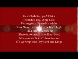 Kini kita t'lah berjanji di hadapannya memasuki mahligai cinta atas kasihnya. Kau Yang Terindah You Are Most Beautiful Malay And English Lyrics Youtube