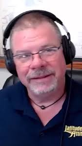 Erik really thinks he looks like Brad Pitt, what do you think?