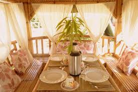 It's an icon of the culture. Nipa Hut For Dining Or Social Chatting Picture Of Jurias Pension Palawan Island Tripadvisor