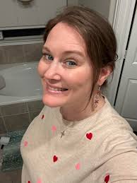 This outfit was perfect for our valentines shoot! Thank you! 😊 (📸: Nikki  Duyn Photography)