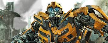 In 1986, bumblebee appeared in the animated series transformers: Transformers 5 The Last Knight Michael Bay Enthullt Bumblebees Neue Roboter Gestalt Kino News Filmstarts De