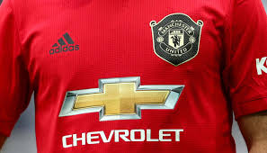Manchester united will sport german software firm teamviewer's logo on their shirts from next season, drawing a line under a deal carmaker chevrolet which has sponsored them for the past seven years. Manchester United Announce Teamviewer As New Shirt Sponsor Soccerbible