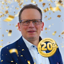 Today I get to celebrate the US Commercial West Sales Team win for  Microsoft's FY23 Top Team category.