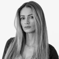 300+ Profile mit dem Suchbegriff „Correa“