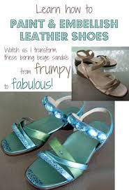 The small chunks of paint can be removed with a fingernail. How To Embellish And Paint Leather Shoes Feltmagnet