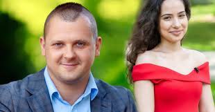 Wspólne zdjęcie pary wywołało niemałe zamieszanie w sieci. Nie Uwierzysz Co Musiala Robic Marlena Z Rolnik Szuka Zony 6 Zeby Zdobyc Leki Dla Chorej Mamy Kozaczek