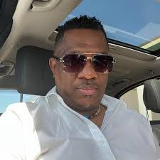 Allen Pringle's Instagram, Twitter & Facebook