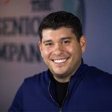 Steve Romano's Instagram, Twitter & Facebook