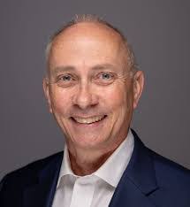 Derek Lubinski's Instagram, Twitter & Facebook