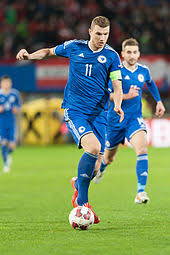 Edin džeko is a bosnian professional footballer who plays as a striker for serie a club roma and the bosnia and herzegovina national team, both for which he. Edin Dzeko Wikipedia