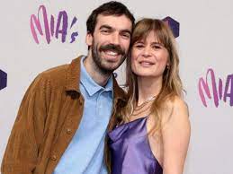 Update information for eva de roo ». Studio Brussel Presentatrice Eva De Roo Is Opnieuw Zwanger Showbizz 24