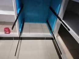Cara buat kabinet dapur sendiri dengan barang ikea ; Ini Barang Barang Yang Anda Perlukan Untuk Diy Pintu Kabinet Dapur Aluminium Sendiri Rumah Ibs Kontraktor Bina Rumah Ibs Selangor