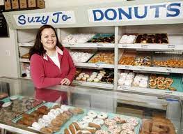 Suzy Jo Donuts In Bridgeport Pa Are The Absolute Best Donuts Homemade Donuts Fruit Filling Food
