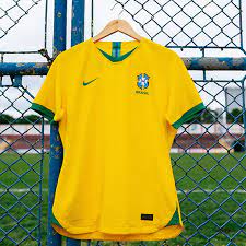 Maybe you would like to learn more about one of these? Sem Estrelas Do Escudo Selecao Brasileira Feminina Apresenta Nova Camisa