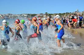 Triatlon, yüzme, bisiklet ve koşu spor branşlarından oluşuyor. Triatlon Nedir Nasil Yapilir Triatlon Sporu Hangi Bolumlerden Olusur Iste Kisa Ve Oz Tanimi