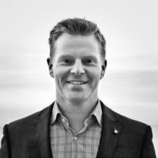 After an amazing journey as VP of Global Sales at Hairmax, my time with…