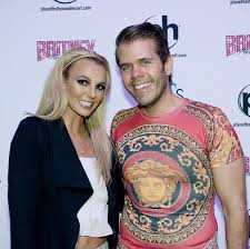 Perez hilton, the early gossip blogger turned media personality, has been permanently banned from tiktok for violating community guidelines, effective dec. Brody On Twitter The Relationship Of Perez Hilton And Britney Spears A Thread