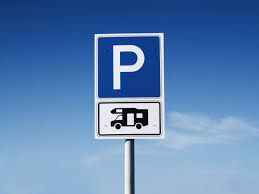Sonst ist derartiges parken nur bei behinderung anderer (§ 1 stvo) ordnungswidrig (olg frankfurt dar 78, 83 Parken Mit Dem Wohnmobil Smilecamper Reisemobil Blog
