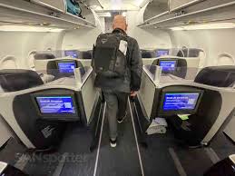 A detailed look at the JetBlue Mint experience: still my favorite after all  these years!