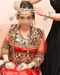 Pin By نوسة سهام On Tenues Traditionnelles Algeriennes Couture Fashion Style