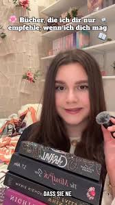 Habt ihr schon von #Beverly und der Story mit dem Plagiat gehört oder kennt  ihr Obsessed von R J Lewis? 👀 #Bücher #Buchempfehlung #Bookstagram #Deutsch