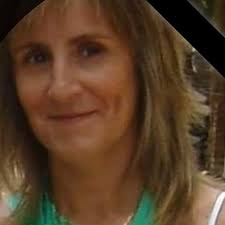 Que esperas para darme los buenos días, Que esperas para ser feliz, Que  esperas para vivir la vida. Deja de esperar. 😘🍷♥️🍷 Te he enviado varios  mensajes Aún no respondes Por qué? (