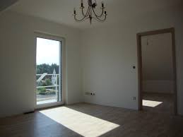 Hier finden sie häuser mieten im landkreis nienburg (weser), immobilien in der kategorie haus mieten 24.10.2020: 4 Zimmer Wohnung Zu Vermieten Finkenweg 11 31618 Liebenau Nienburg Weser Kreis Mapio Net