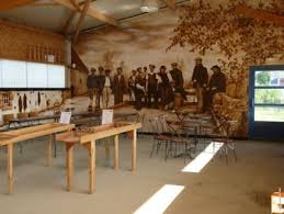 La Maison Des Jeux Bretons Situe En Finistere Sud Pres De Pont L Abbe La Maison Des Jeux Bretons Vous Accueille Tout Maison Finistere Sud Vacances Bretagne