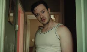 Joseph Quinn nudo in un nuovo film - BitchyX