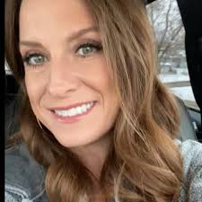 FAVORITE BARTENDER .... VOTE Here! Just Like/Love the photo to vote. Winner  crowned next Thursday, April 2nd.(* Add the name of the person and BAR,  City, State in the comments to help