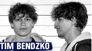 Скачивай и слушай tim bendzko schall rauch и tim bendzko mehr davon на zvooq.online! Tim Bendzko Fan On Twitter Verhaftet Wegen Sexy Bendzko Tim Bendzko Hot Sus Talent Liebe Sexyyy Seineaugen Http T Co 9byly8be4g